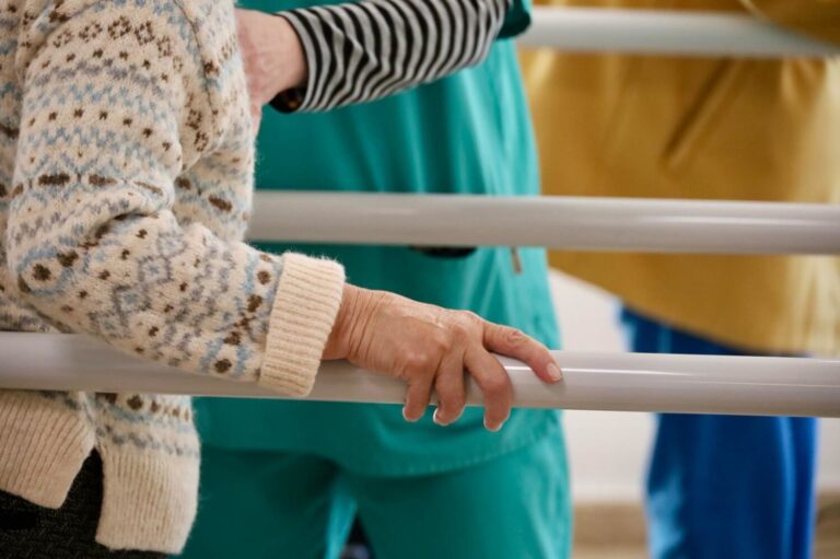 La lista de espera de dependencia en Canarias cae en 2.803 dependientes hasta junio