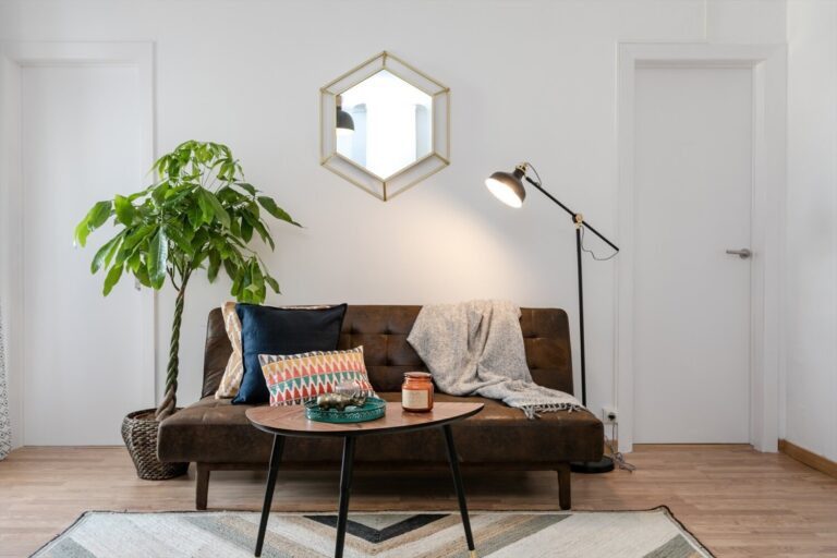 Canarias registra hasta marzo el quinto precio medio de la vivienda más alto del país