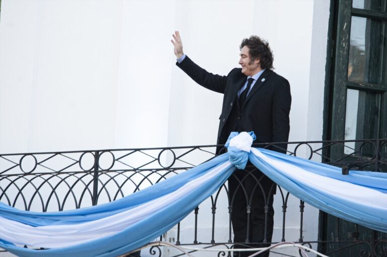 Dimite el jefe de gabinete de Javier Milei por “diferencia de criterios y expectativas”
