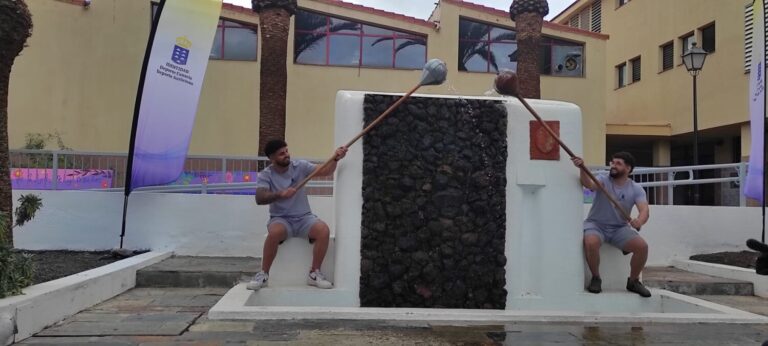 Calabazo y juego del palo, protagonistas en la Semana Canaria de Deportes Autóctonos