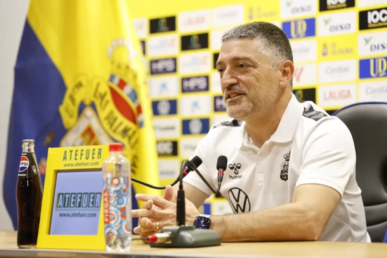 Pimienta: “Si Las Palmas consigue la permanencia, será por méritos propios”