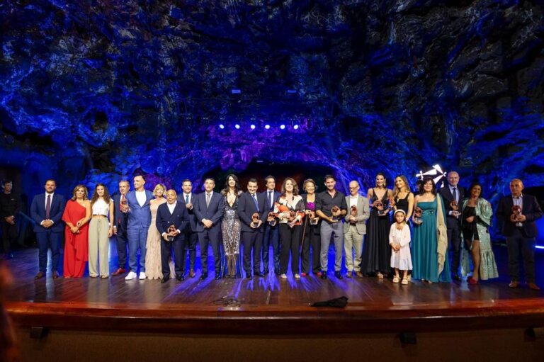 Televisión Canaria emite este viernes la gala de los premios Abora