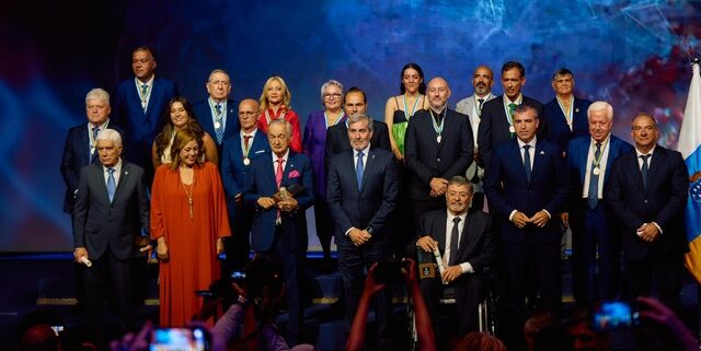 La Radio Canaria festeja el Día de Canarias con una programación especial