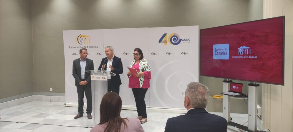 Rueda de prensa del PSOE sobre el plan de estabilización de los docentes canarios. Imagen PSOE Canarias