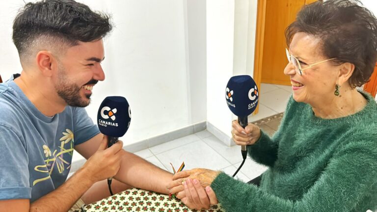 La cantante Mary Sánchez “merienda” hoy en Canarias Radio