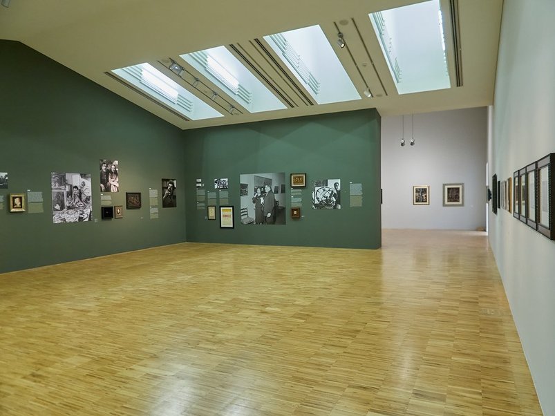 Ochenta obras componen esta muestra dedicada al pintor tinerfeño Óscar Domínguez / Cabildo de Tenerife