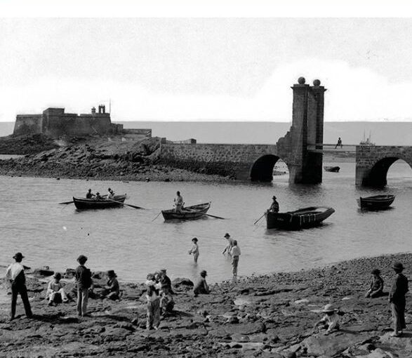 ‘Episodios insulares’: Arrecife, de puerto a capital