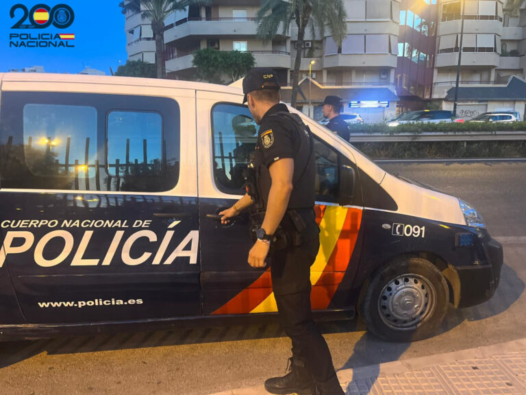 La Policía Nacional libera a once mujeres víctimas de explotación sexual en Arrecife