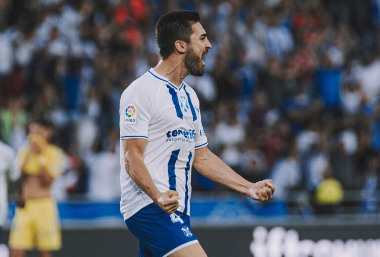 El defensa José León seguirá dos años más en el CD Tenerife