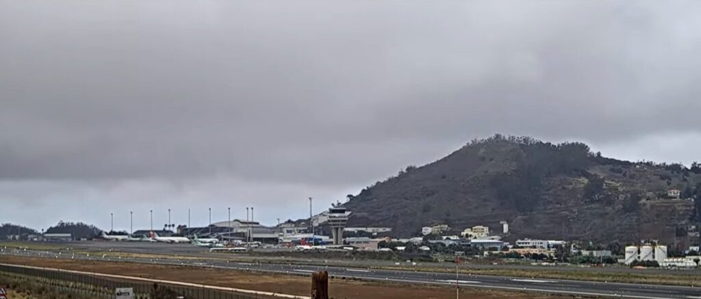 La niebla causa diez cancelaciones en el Aeropuerto de Tenerife Norte