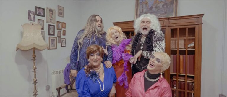 ‘Un hogar sin armarios’, un documental sobre la primera residencia pública para mayores LGTBI+