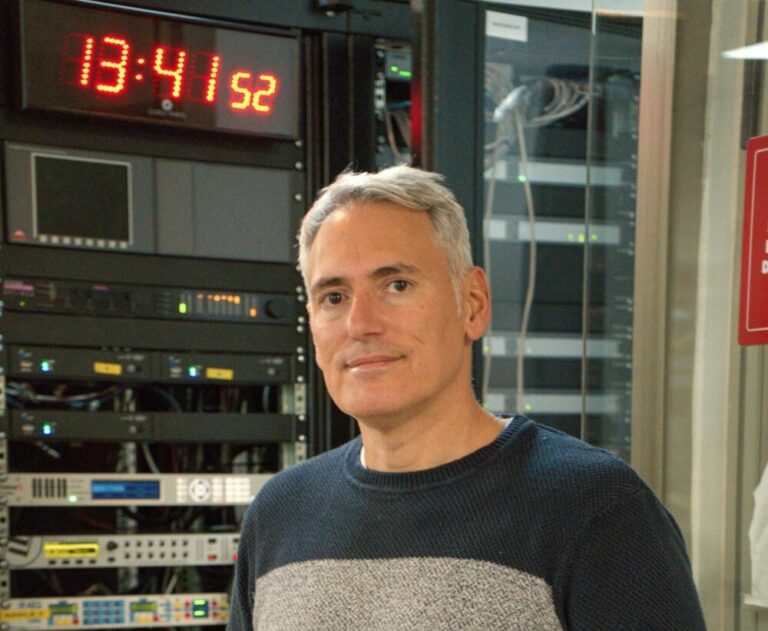 Canarias Radio reflexiona sobre la tecnología que marcará el futuro del audio