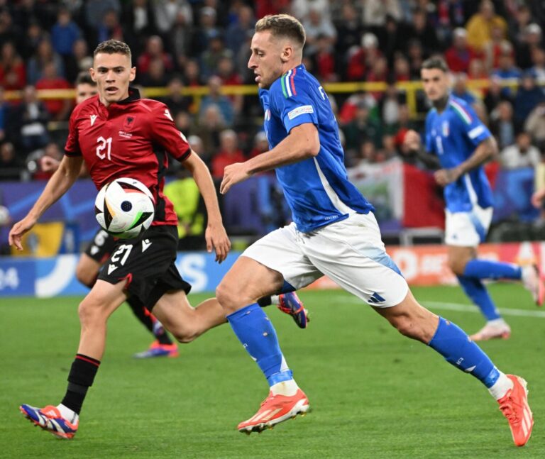 2-1. Italia se repone del susto inicial y supera a Albania