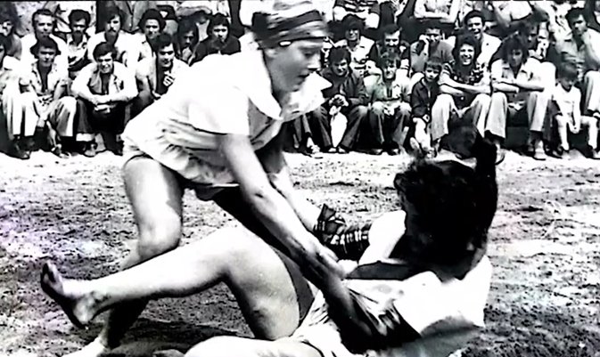 Fotograma del documental 'Lucha, canaria. Más allá de la arena'