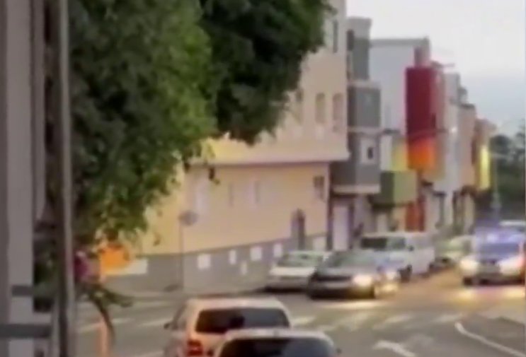 Varios agentes heridos en una persecución en Gran Canaria