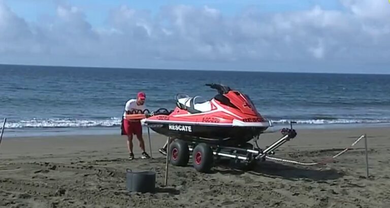 Los socorristas de San Bartolomé de Tirajana piden una mejora en sus condiciones