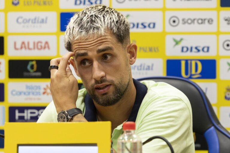Januzaj llega a Las Palmas para reencontrarse con su mejor versión