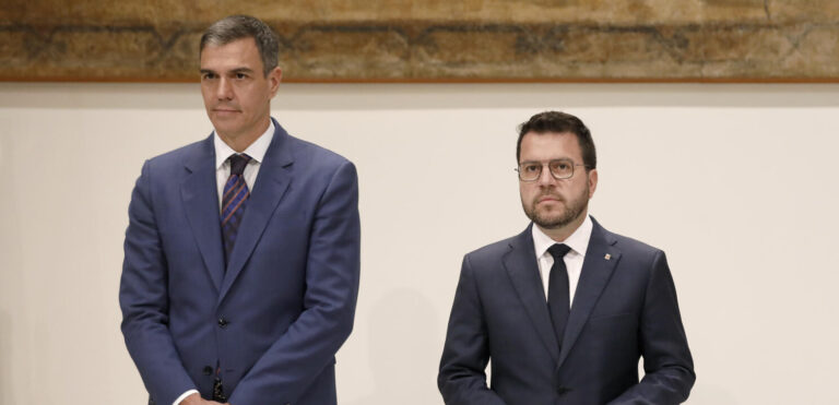 Sánchez y Aragonès allanan el camino a la investidura del PSC en Cataluña