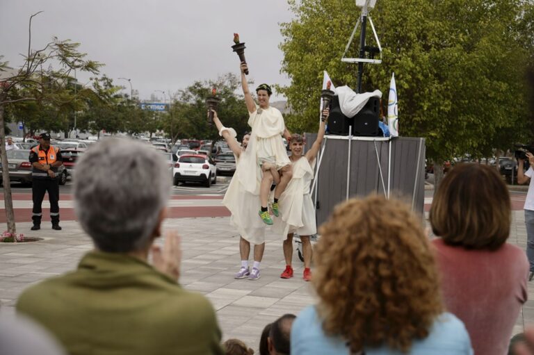 El Carnaval de Las Palmas de Gran Canaria abre la convocatoria para diseñar el cartel de «Los Juegos Olímpicos»