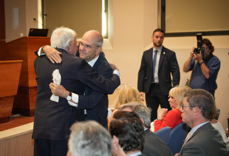 El Constitucional anula la condena por prevaricación a Manuel Chaves