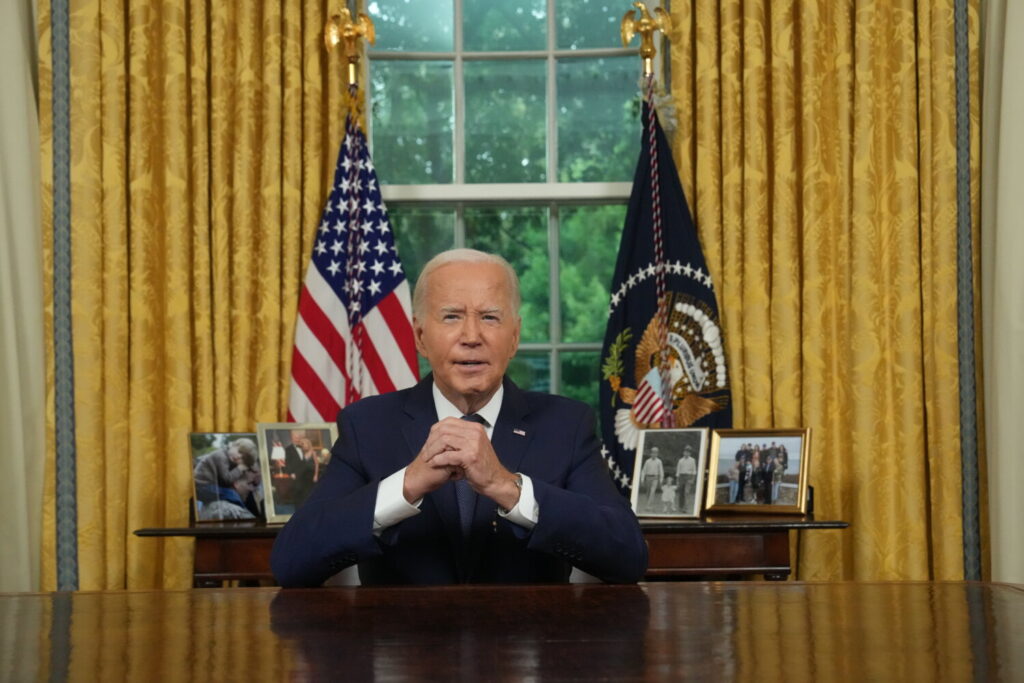 El presidente de los Estados Unidos, Joe Biden, abandona la carrera a la presidencia