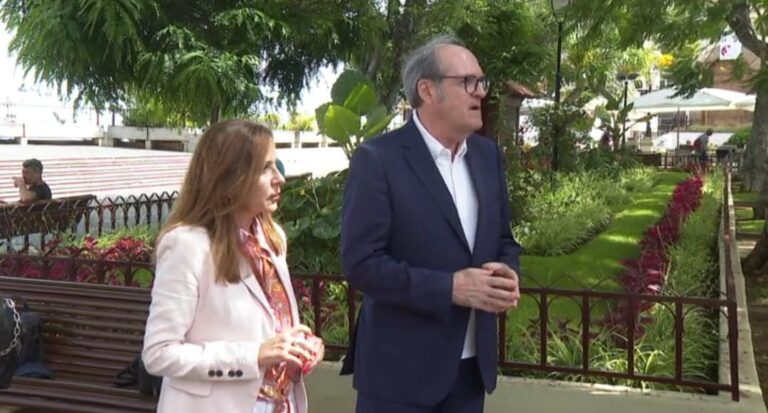 El Defensor del Pueblo pide cambios urgentes en las leyes para mejorar la acogida a los menores extranjeros