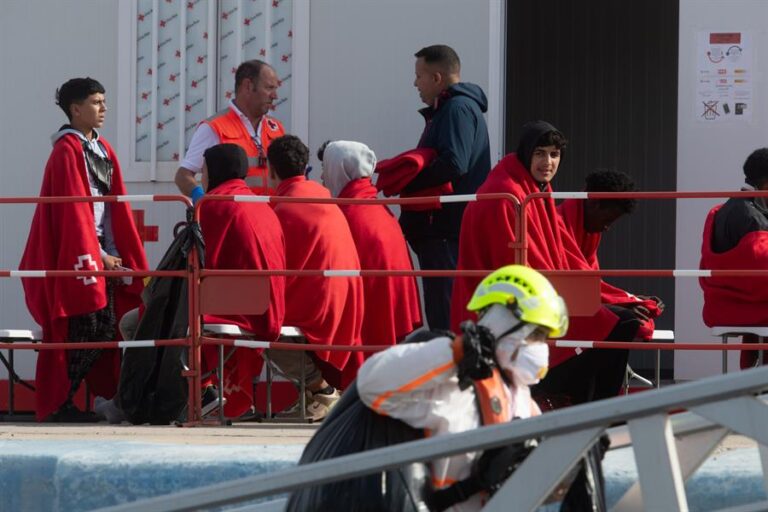 La causa mayoritaria de los fallecimientos de los migrantes llegados a El Hierro ha sido la hipotermia