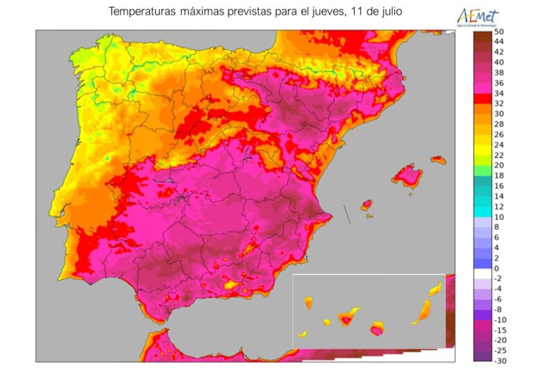 El verano empieza a notarse en Canarias y llega con avisos amarillos