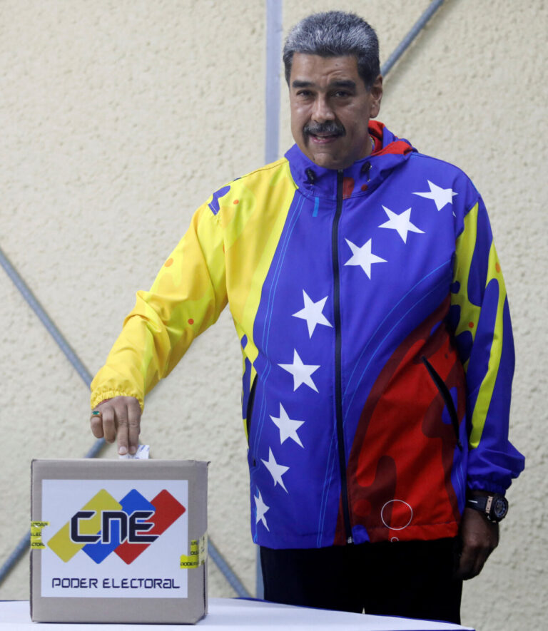 Jornada electoral en Venezuela | Miles de venezolanos votaron en Canarias y el resto de España en una jornada sin incidentes