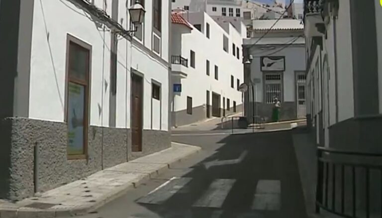 El municipio grancanario de Agaete rebautiza una calle para eliminar otro vestigio franquista