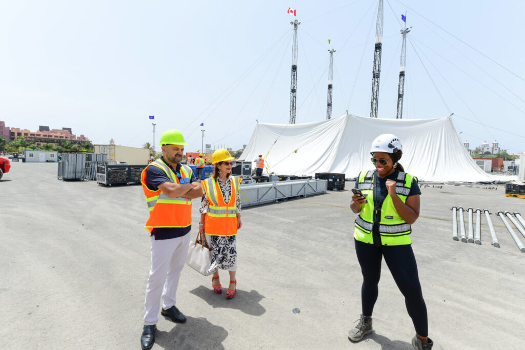 En la imagen, el consejero de Turismo del Cabildo de Gran Canaria, Carlos Álamo, y la consejera de Política Territorial,y Paisaje, Inés Miranda. Fotografía: Cabildo de Gran Canaria 