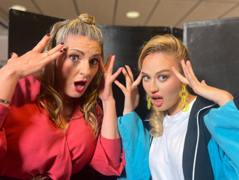 ‘En Otra Clave’ se va de vacaciones, pero no sin antes echarse las últimas risas