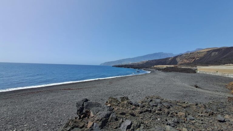 Llega más calor a Canarias. En Gran Canaria se activan avisos de riesgo para la salud