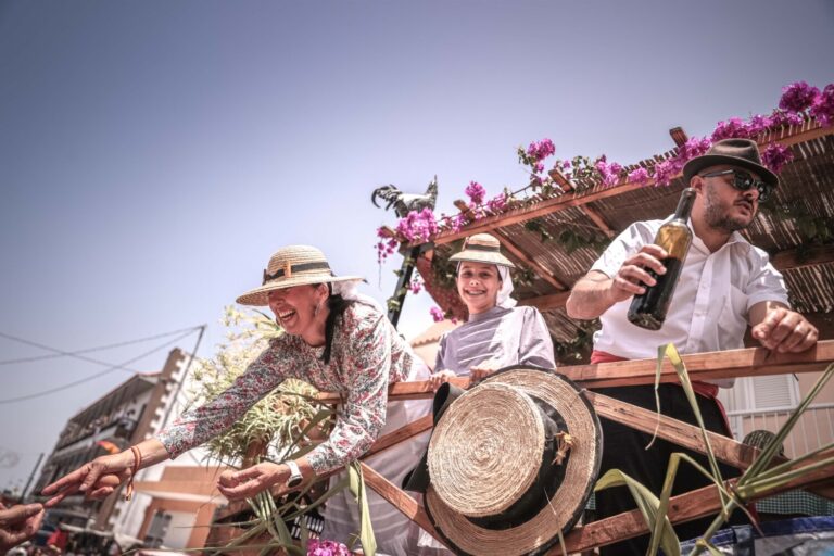 El Rosario acogió un año más la tradicional Romería de La Esperanza