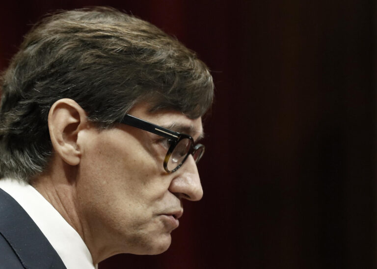 Illa reunirá a sus consellers en septiembre para fijar la hoja de ruta de Govern