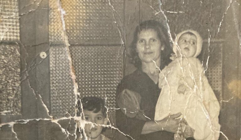 La abuela centenaria de Moya que conquista las redes sociales