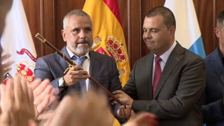 Alfredo Gonçalves asume la Alcaldía de Guía tras prosperar la moción de censura