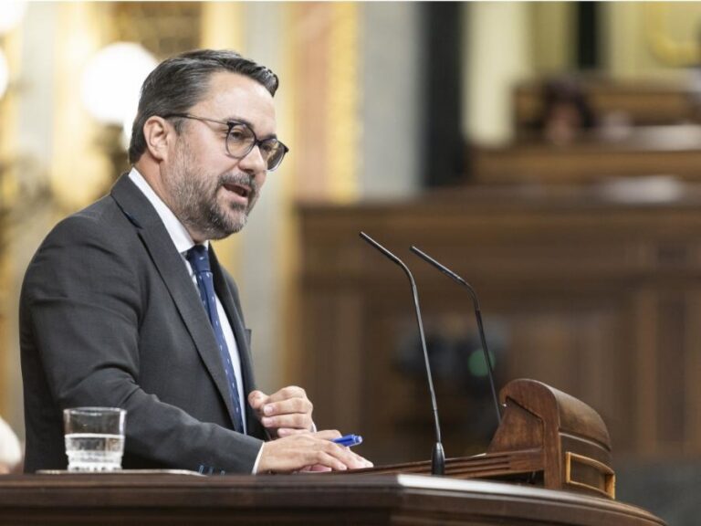 El canario Asier Antona (PP) anuncia que deja su escaño en el Congreso