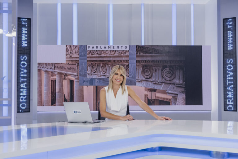 Estíbaliz Pérez presenta la nueva temporada de ‘Parlamento’