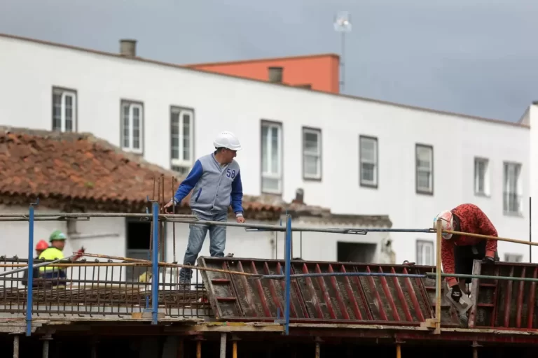 El coste laboral en Canarias se sitúa como el segundo más bajo del país