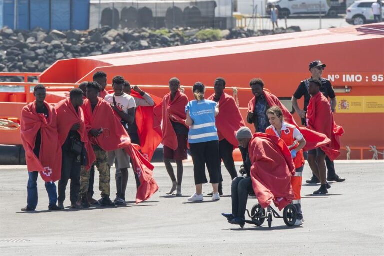 Más de 40.000 migrantes han llegado a Canarias