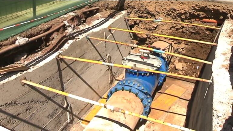 Continúan los trabajos para acabar con los vertidos en Playa Jardín