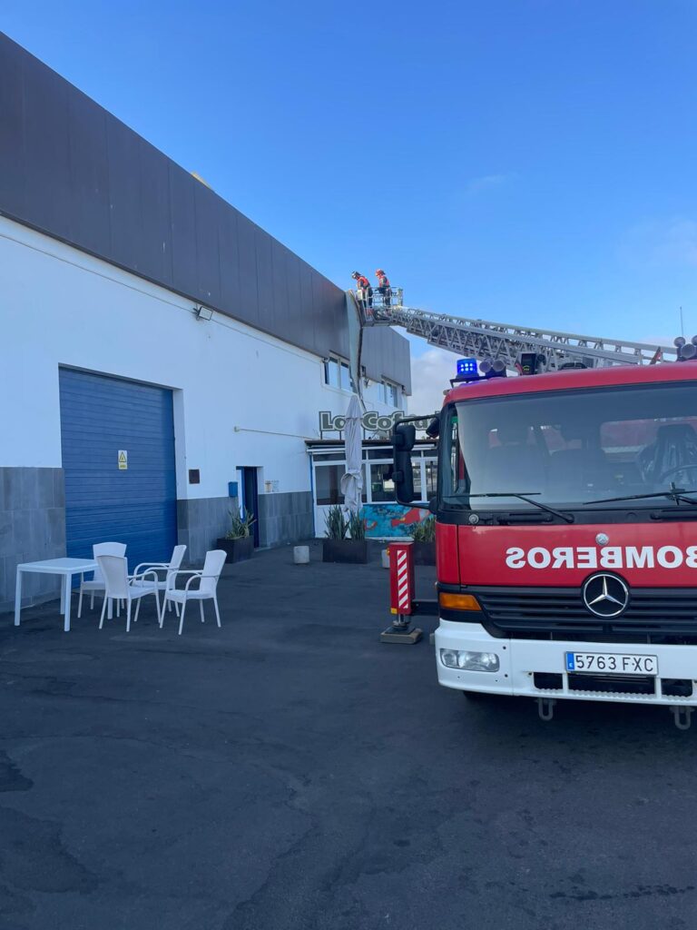 El viento provoca varias incidencias en Canarias