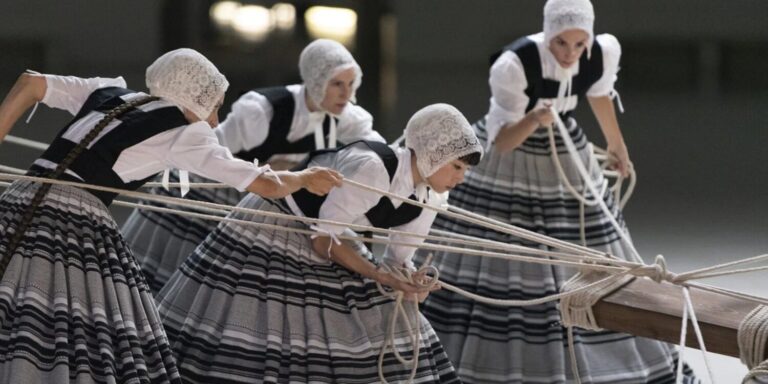 Lorena Nogal, Premio Nacional de Danza, inaugura 29MASDANZA con La Veronal