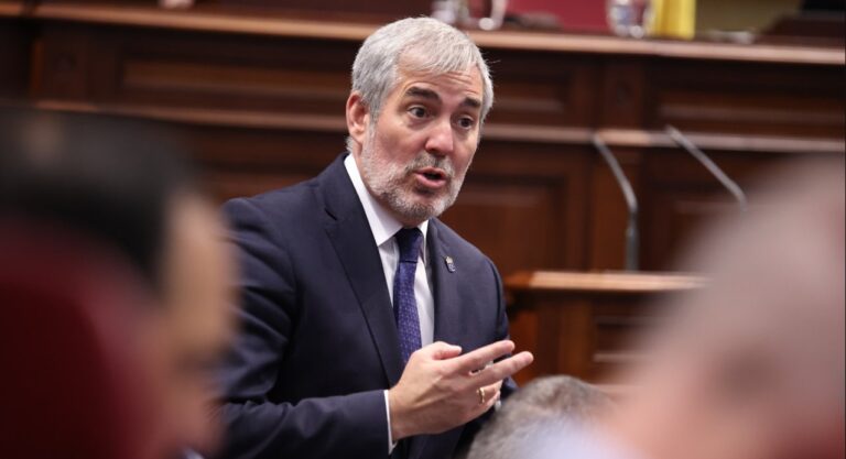 Clavijo valora que Domínguez “se pelee con los suyos” pero no justifica que el PP no negocie