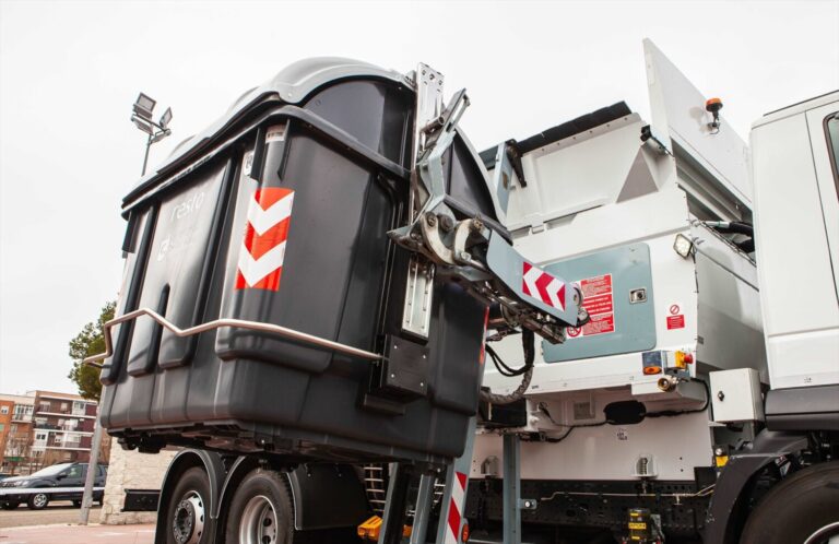 El Cabildo de Tenerife adquiere 46 vehículos para la recogida de residuos