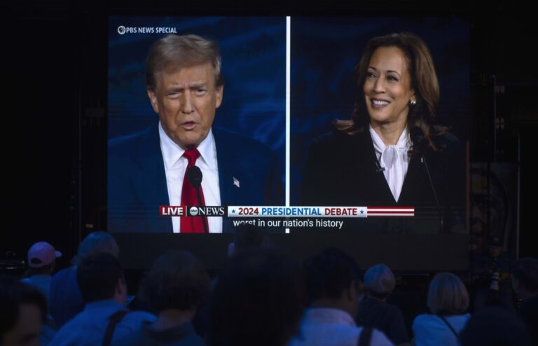 Harris y Trump pelean por siete estados clave en las elecciones de Estados Unidos