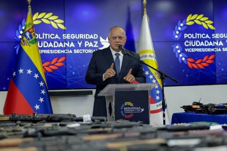 Venezuela acusa al CNI de orquestar un complot con “mercenarios” para derrocar a Maduro