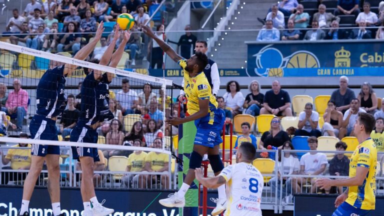 El Olympiacos deja al Guaguas fuera de la Liga de Campeones