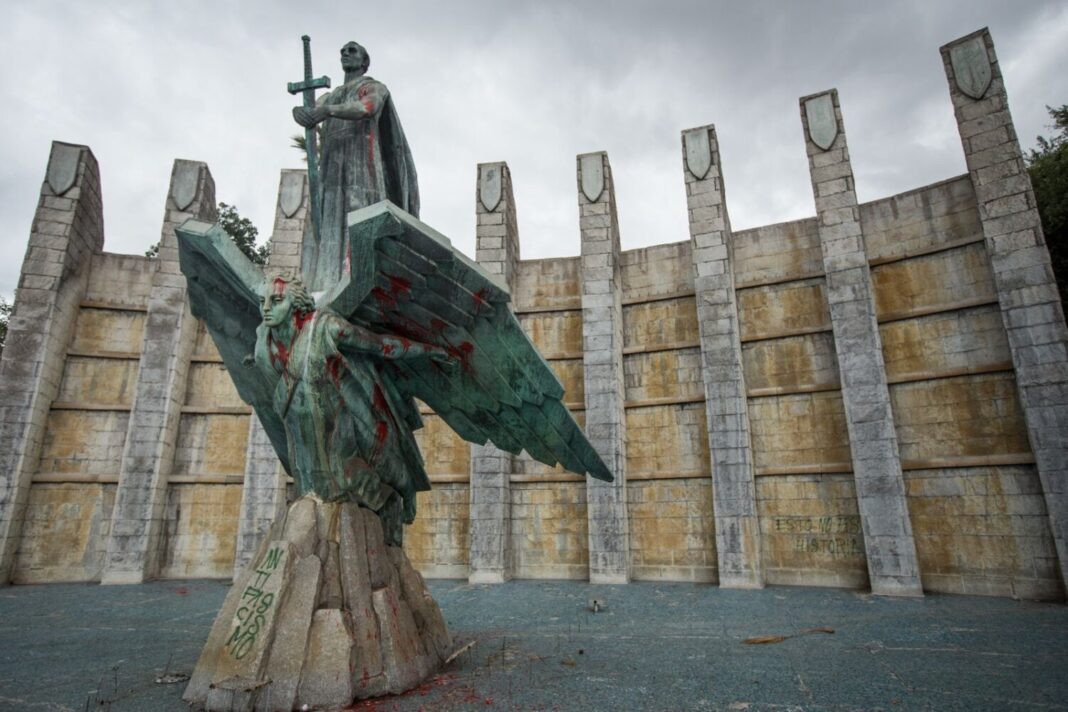 El Gobierno de Canarias revoca el catálogo de vestigios franquistas tras la petición de Santa Cruz de Tenerife